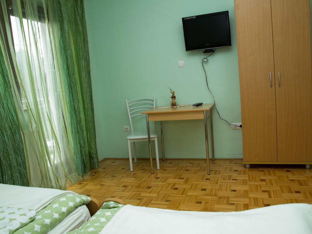 Guest House Pri Treh Lipah พทุย ห้อง รูปภาพ